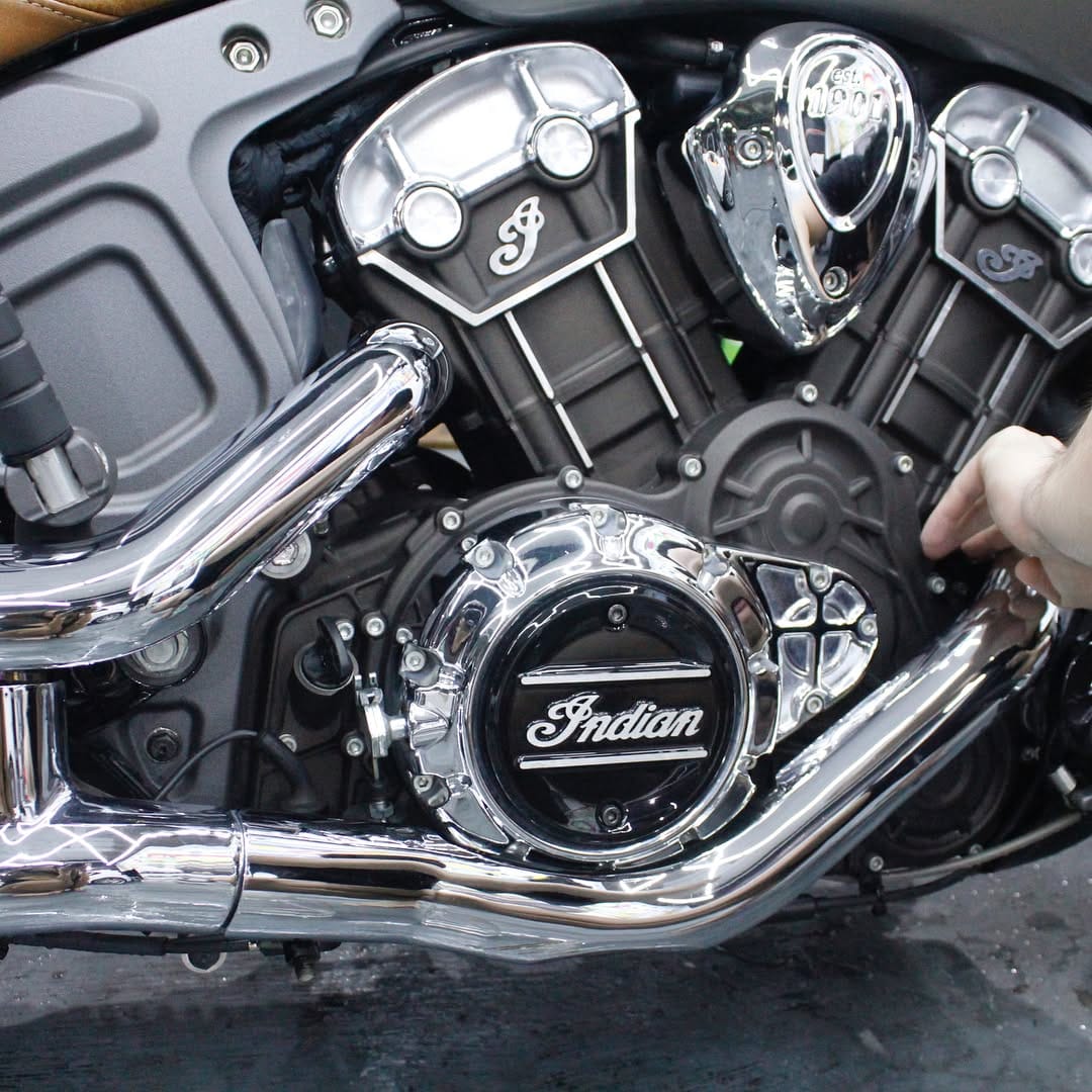 Beautiful Chrome Finish on an Indian Motorcycle 😍 Hope y...