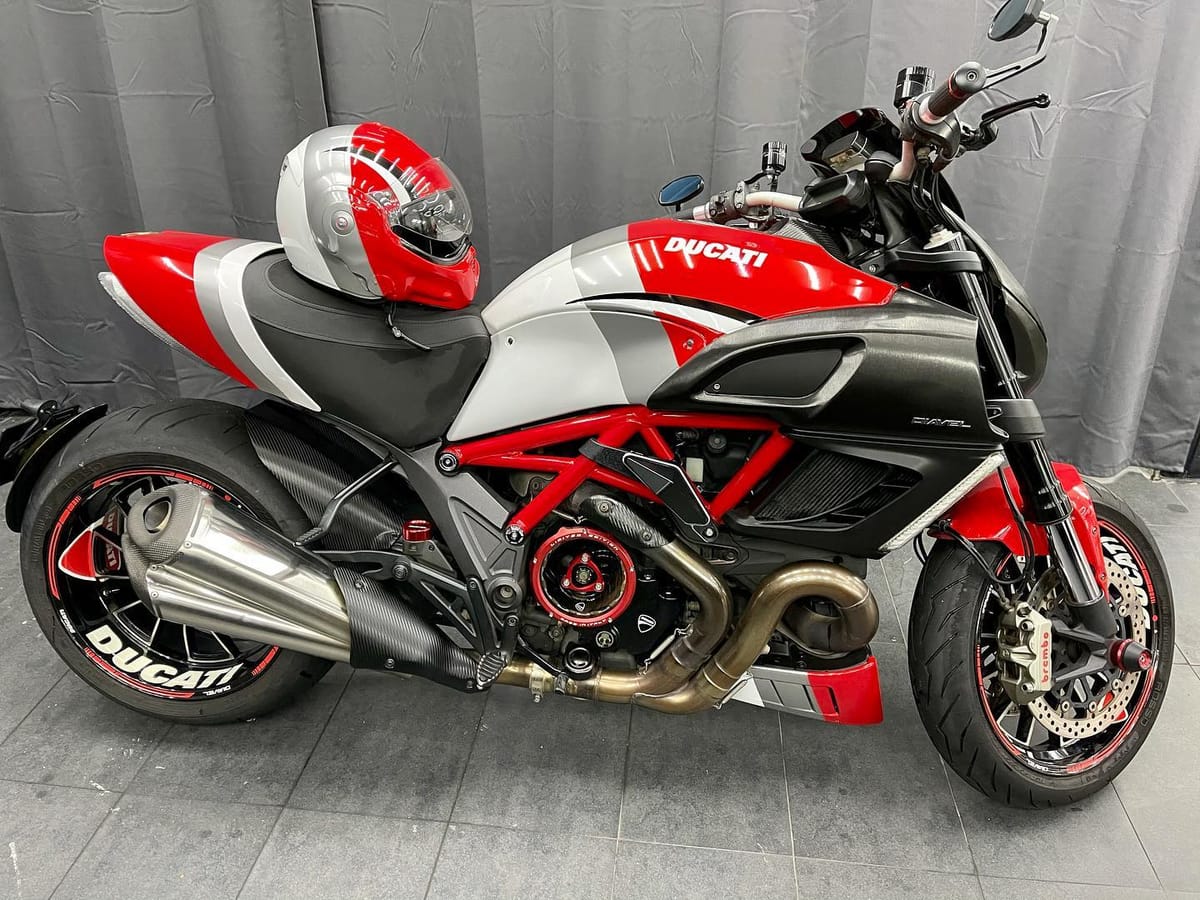 FIREBALL Nano Coat completed for Ducati Diavel & Helmet.