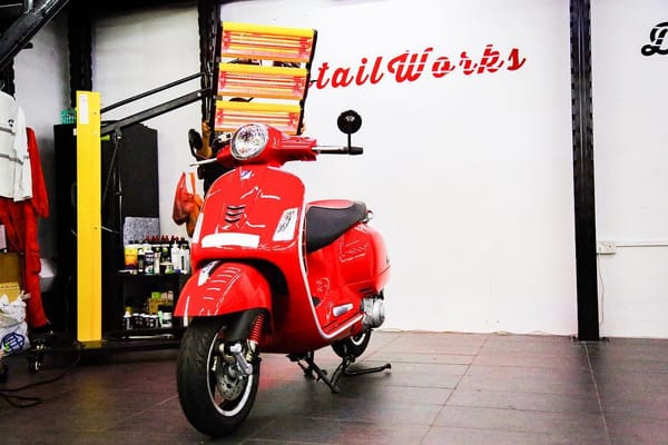 🍒 Pretty lil red Vespa coated with our 9H ceramic coatin...